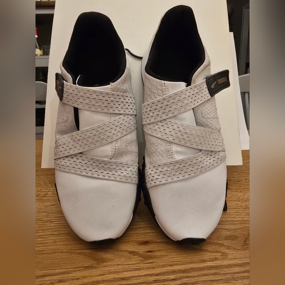 PUMA Womens White and Black Athletic Shoes